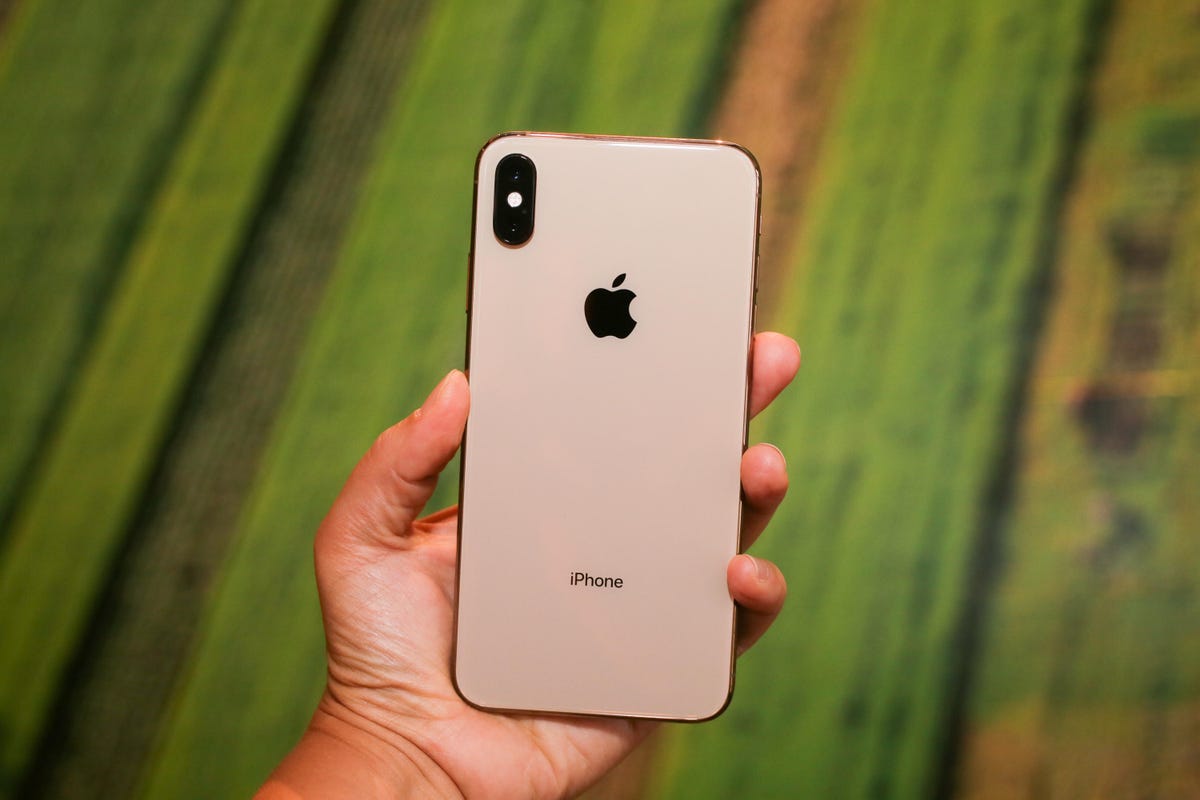 how-to-switch-off-iphone-10-xs-max