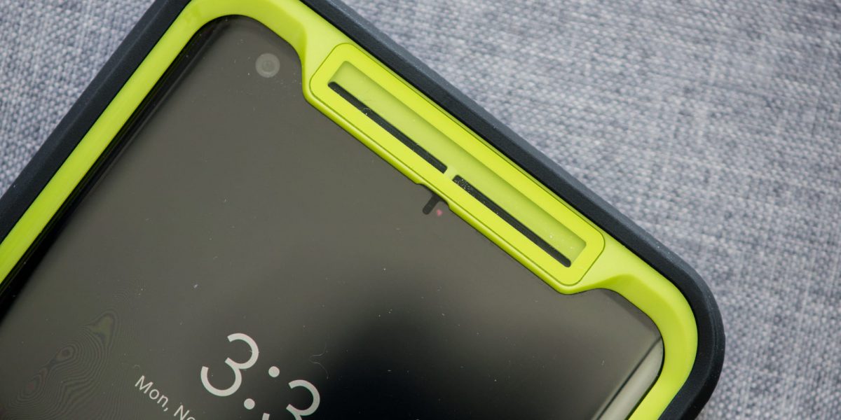 how-to-take-off-a-lifeproof-case-iphone-12