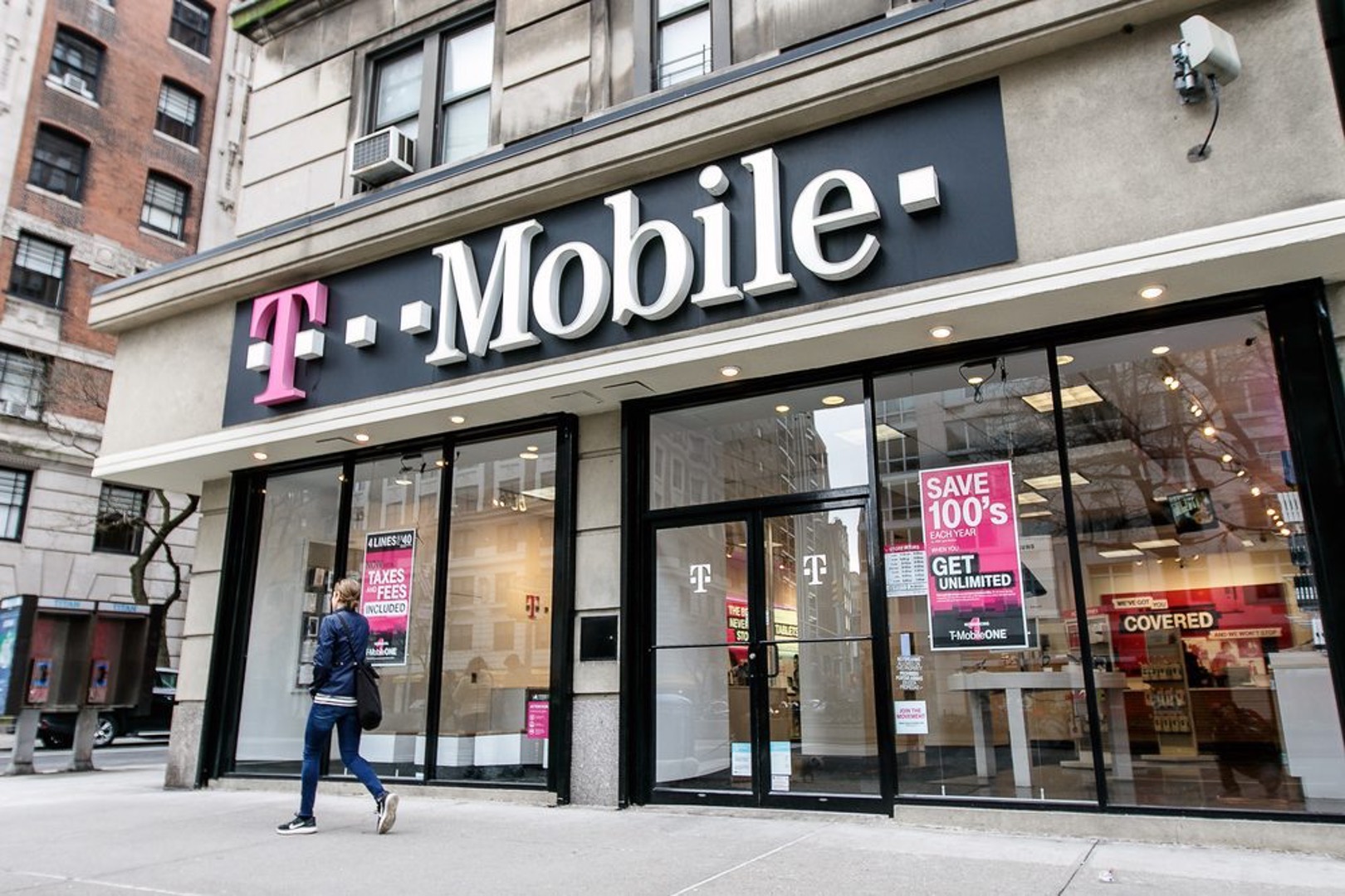 which-credit-bureau-does-t-mobile-use