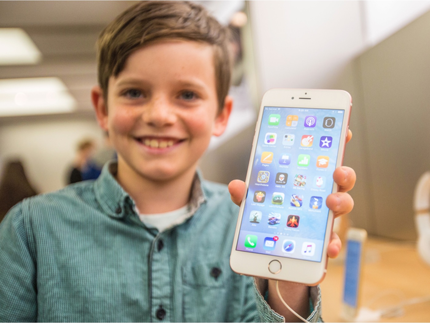 why-should-children-have-the-newest-iphone