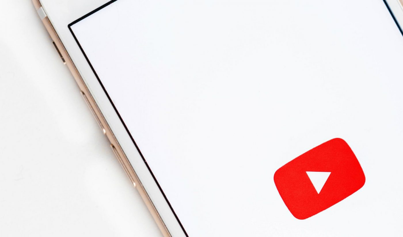 how-to-add-subscribe-button-on-youtube-video-on-mobile