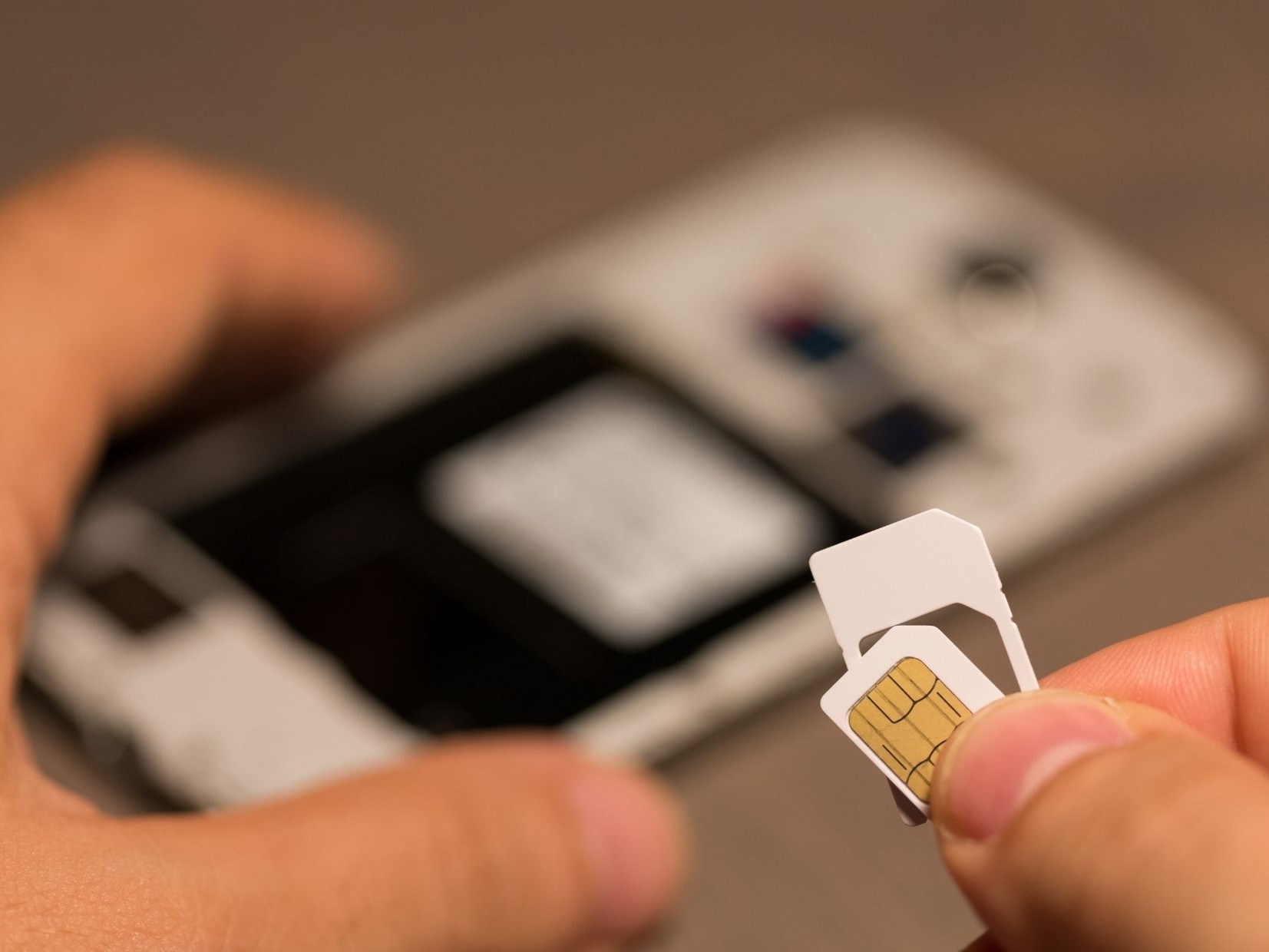 how-to-find-sim-card-phone-number