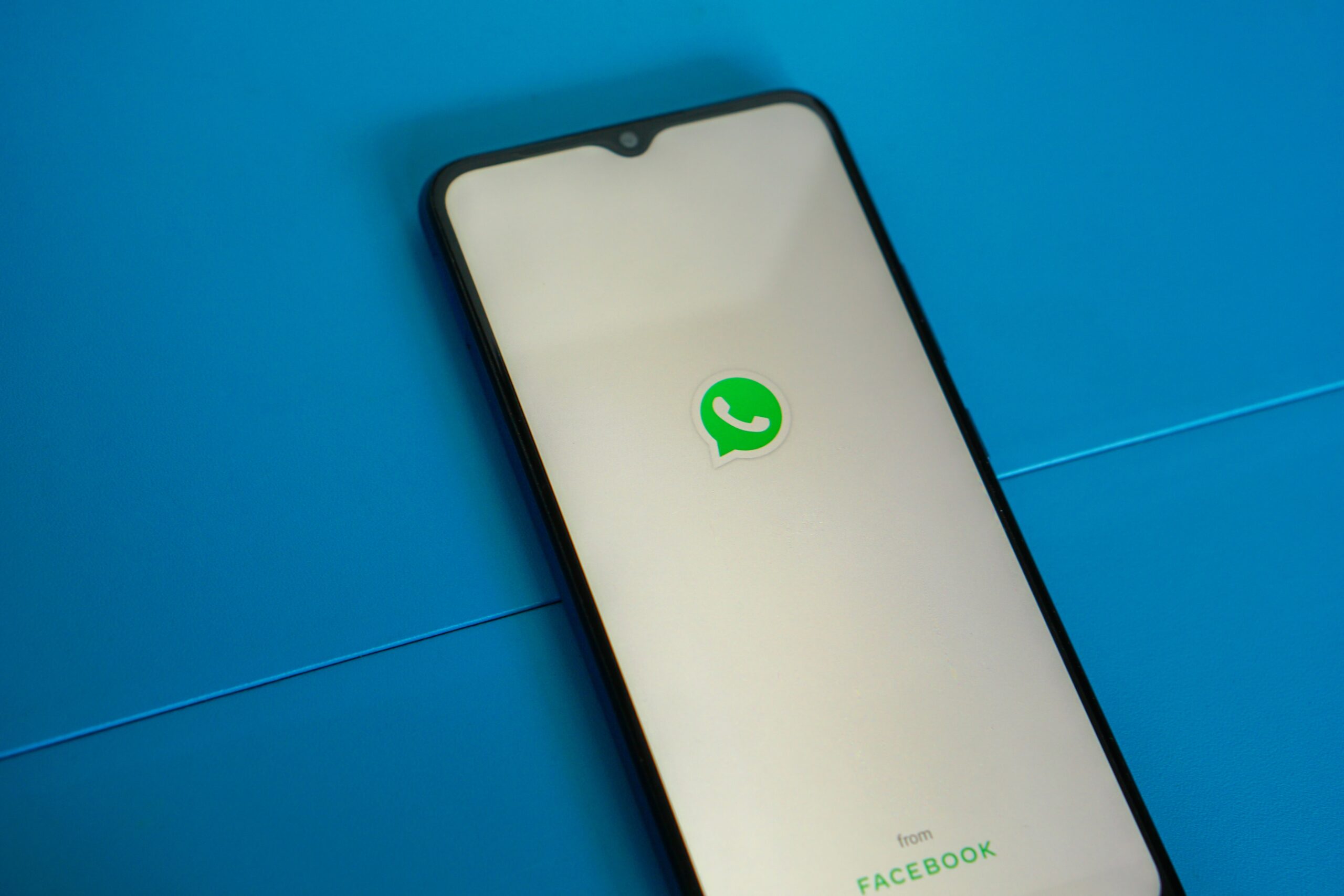 how-to-find-someone-on-whatsapp-by-phone-number