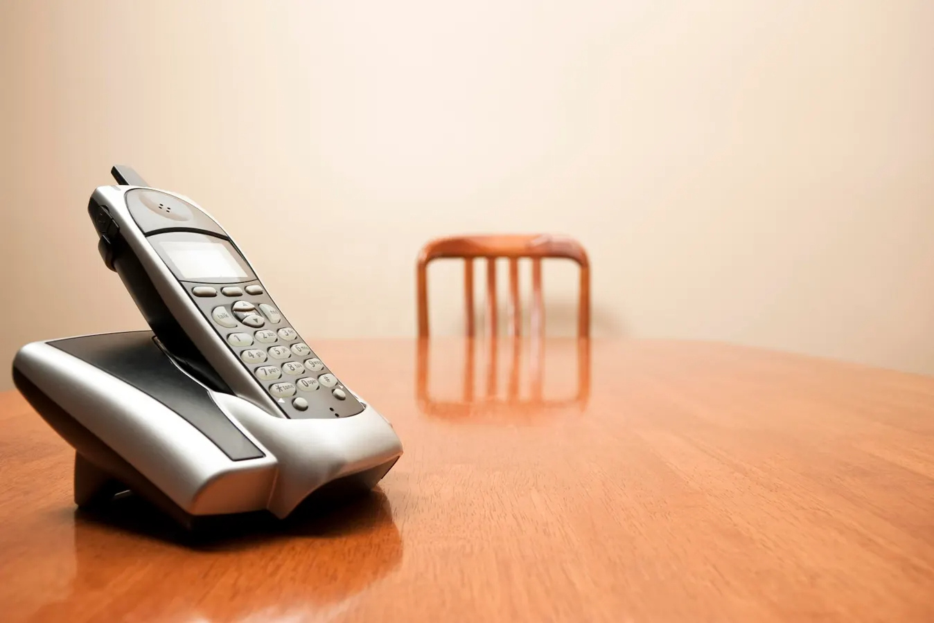 how-to-keep-a-landline-phone-number