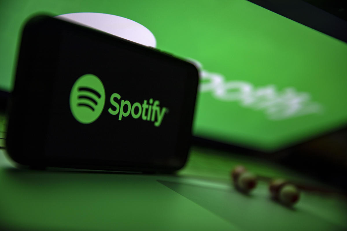 how-to-unhide-songs-on-spotify-mobile
